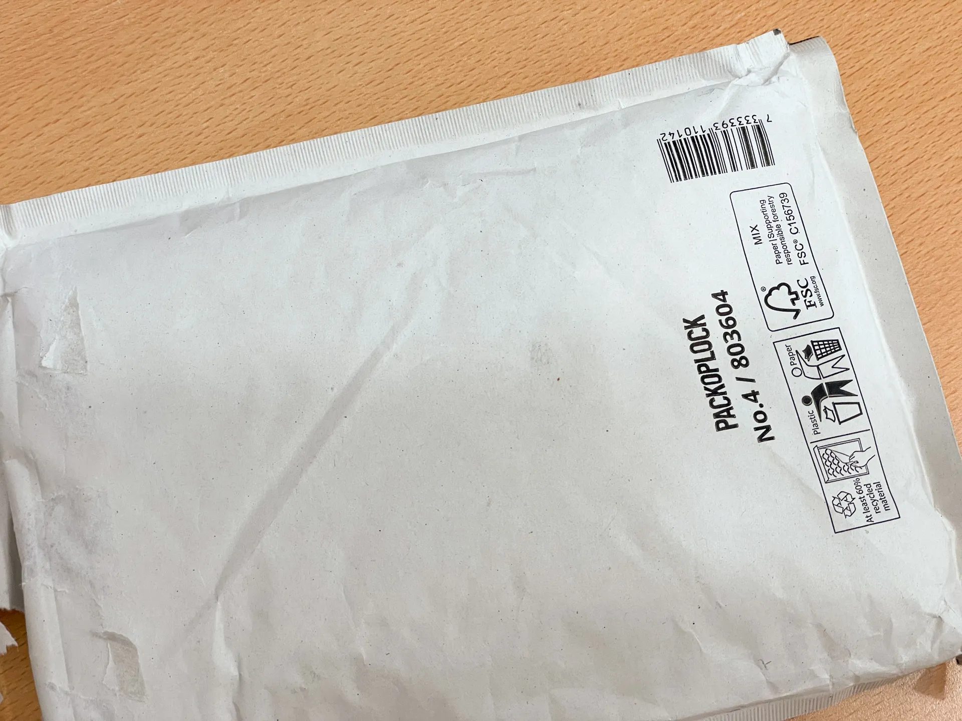 送付時のパッケージ