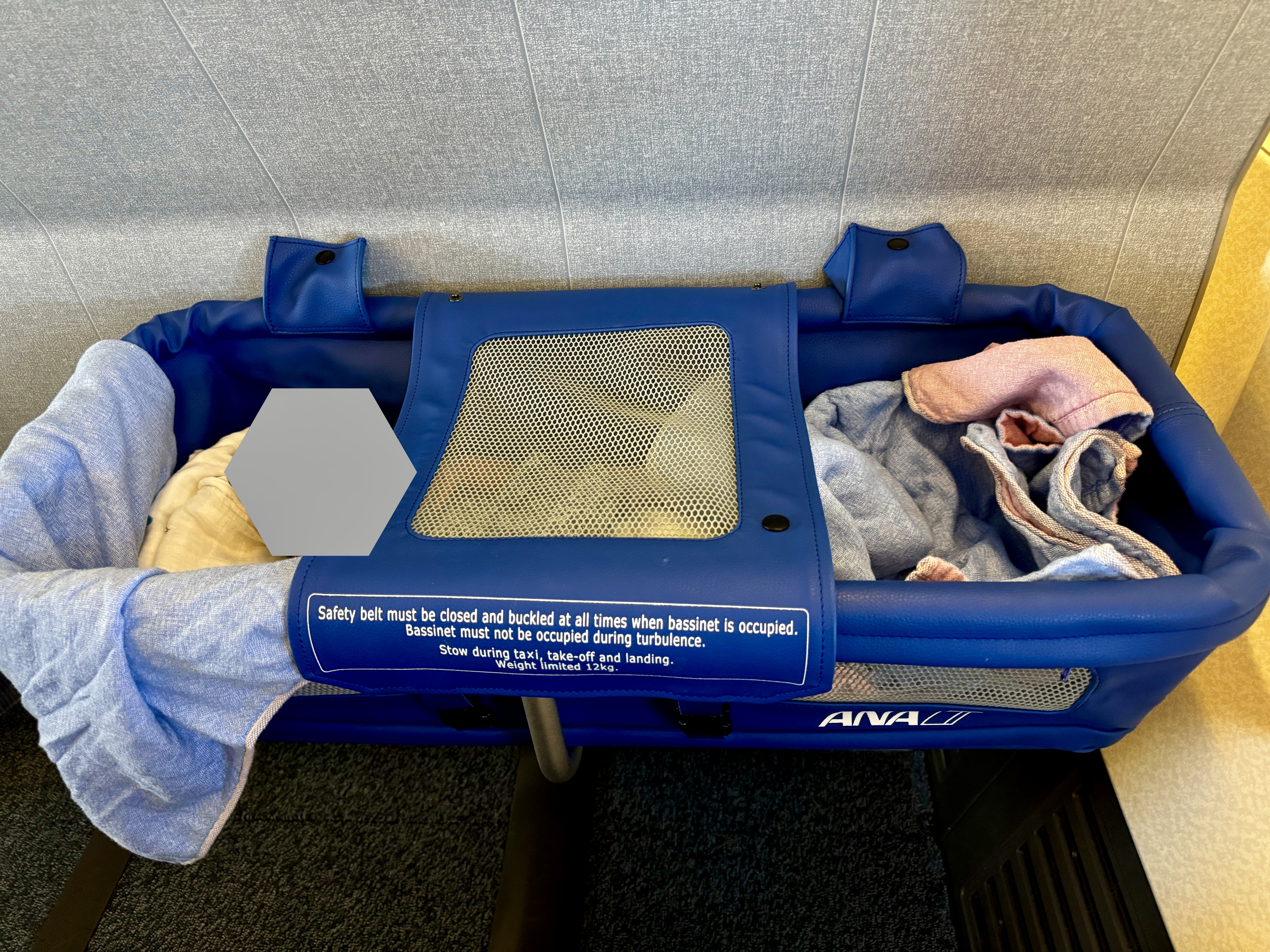 ベビーベッドの様子